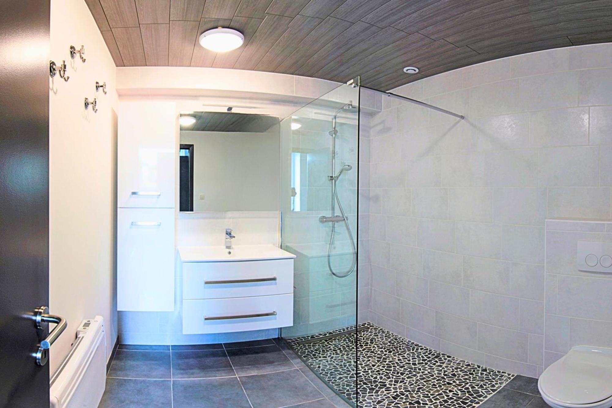 Au Chant Des Roches - Parking - Wifi - Terrasse - Chambres Familiales - Cerfontaine Exterior foto